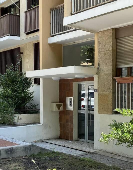 Studio De La Gare Aix-en-Provence Exterior photo
